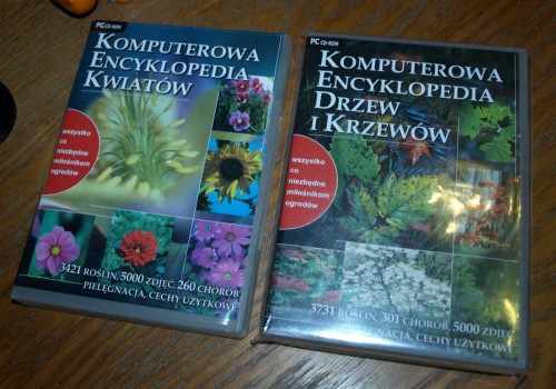 Komputerowa Encyklopedia Roślin: Drzew i Krzewów lub Kwiatów